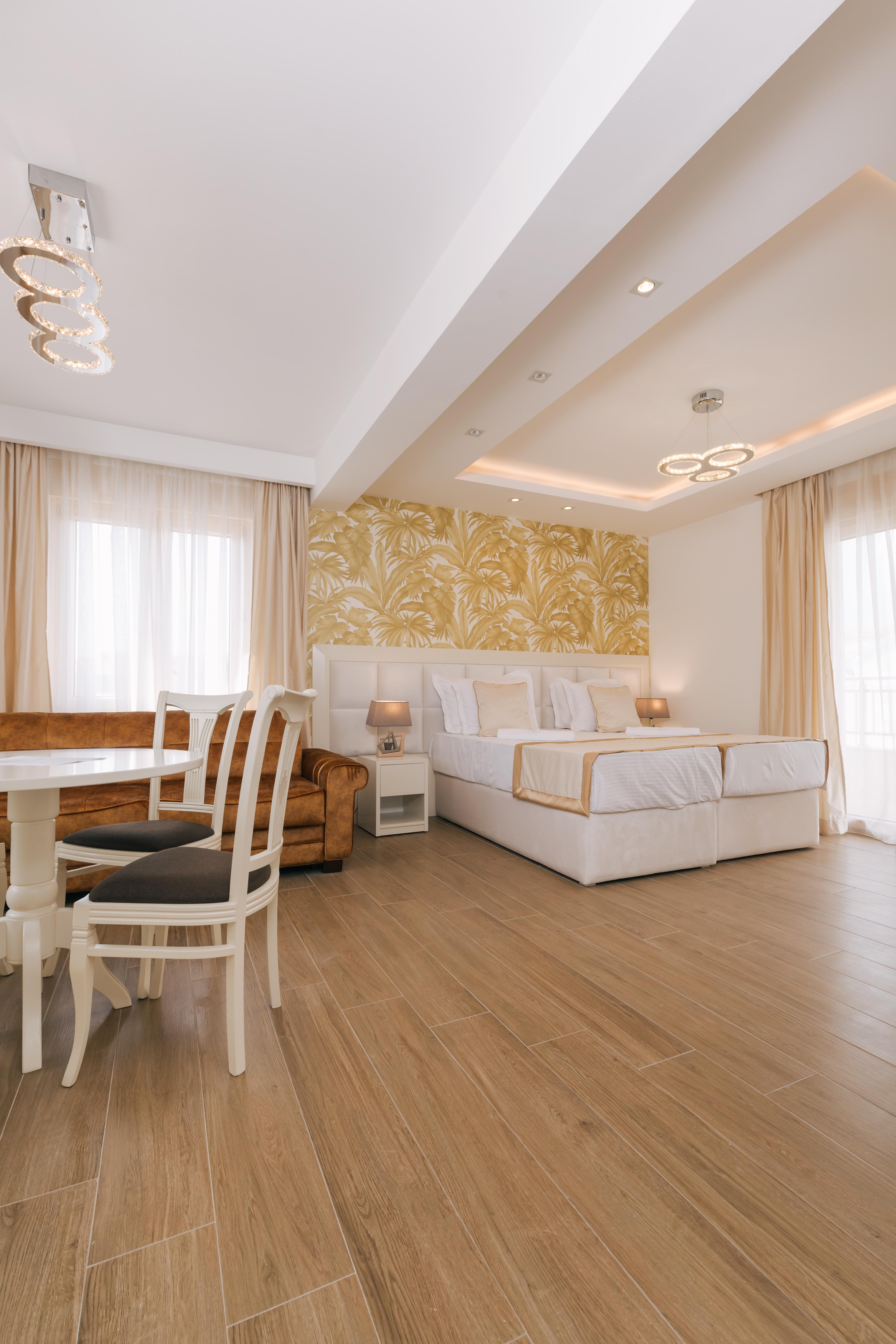 Splendido Mb Apartments Tivat Exterior photo