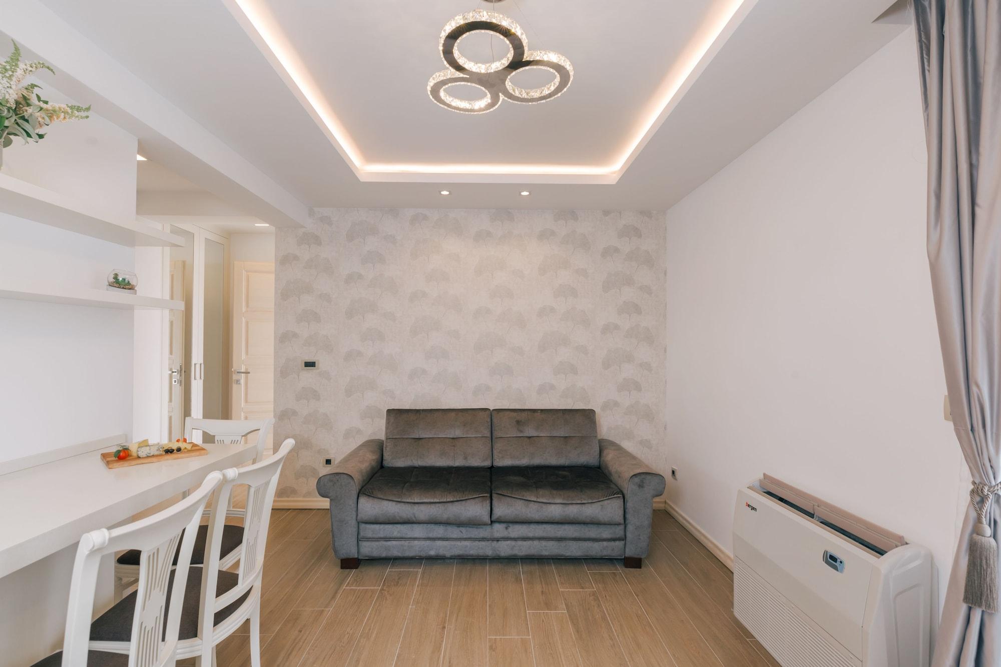 Splendido Mb Apartments Tivat Exterior photo