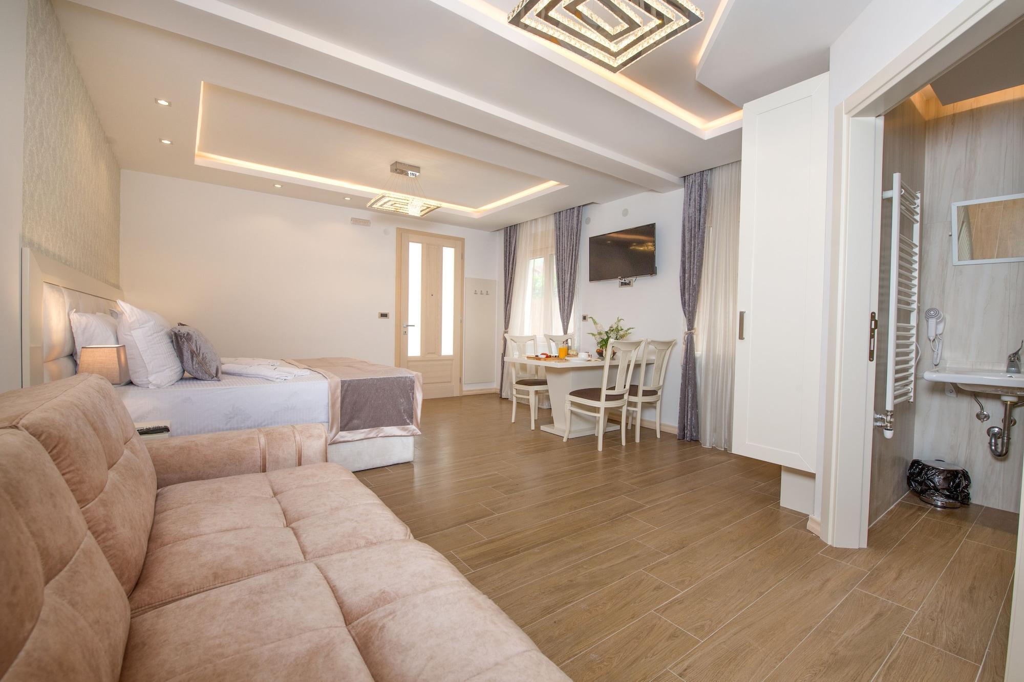 Splendido Mb Apartments Tivat Exterior photo